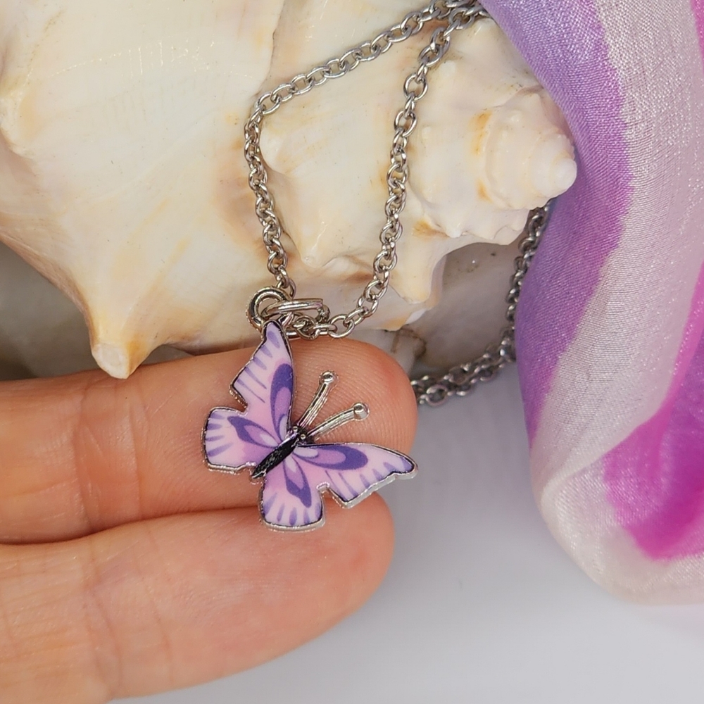 ❤️ Macy's Jewelry Purple Little Butterfly Designer Minimalist Necklace - Picture 5 of 12